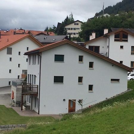Chasa Mundin Apartment Scuol Cameră foto